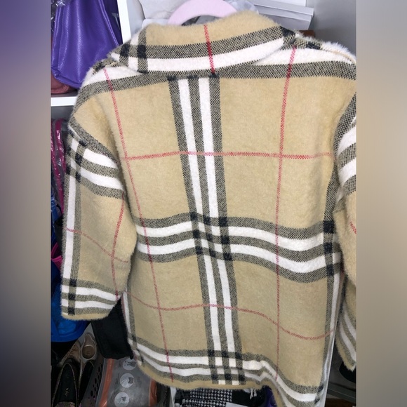 Cute cozy Cashmere feel fibers Nova check Tartan Plaid sweater. Size M/L - Picture 3 of 13